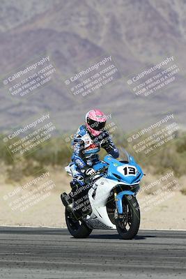 media/Dec-07-2025-CVMA (Sun) [[3e7d2de5dc]]/Race 8-Middleweight Shootout/